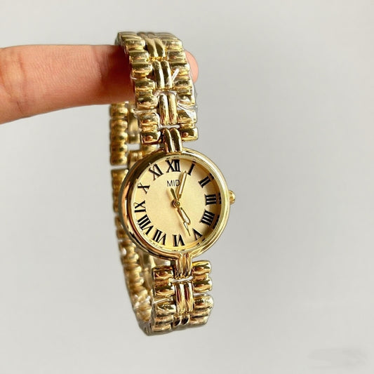 Niche Luxury · Retro Roman Pattern Gilt Time High-end Wristwatch